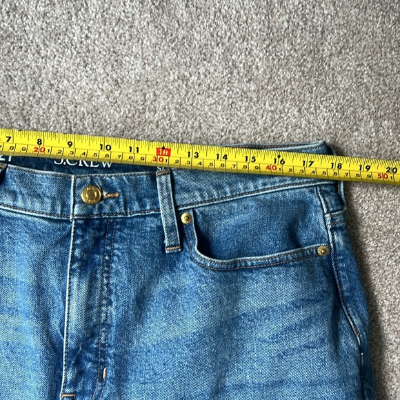 J.CREW Tall 32 Slim Wide Leg Jeans in Lakeshore Wash - Picture 6 of 9